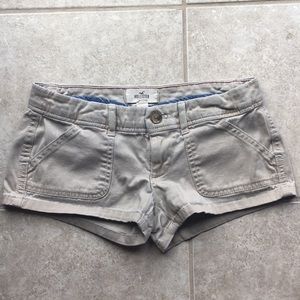 Hollister khaki short shorts size 0